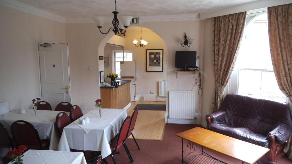 Belle Vue House Hotel Reading Exterior photo